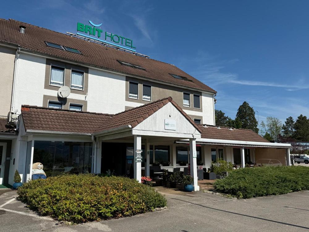 Brit Hotel Besancon L'Horloge Exterior photo